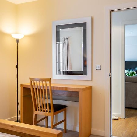 Stonegate Retreat Apartment ยอร์ค ภายนอก รูปภาพ